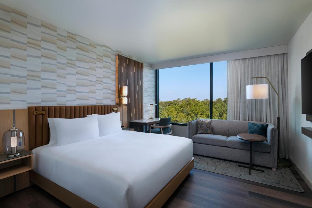 Hyatt Regency Hotel *
