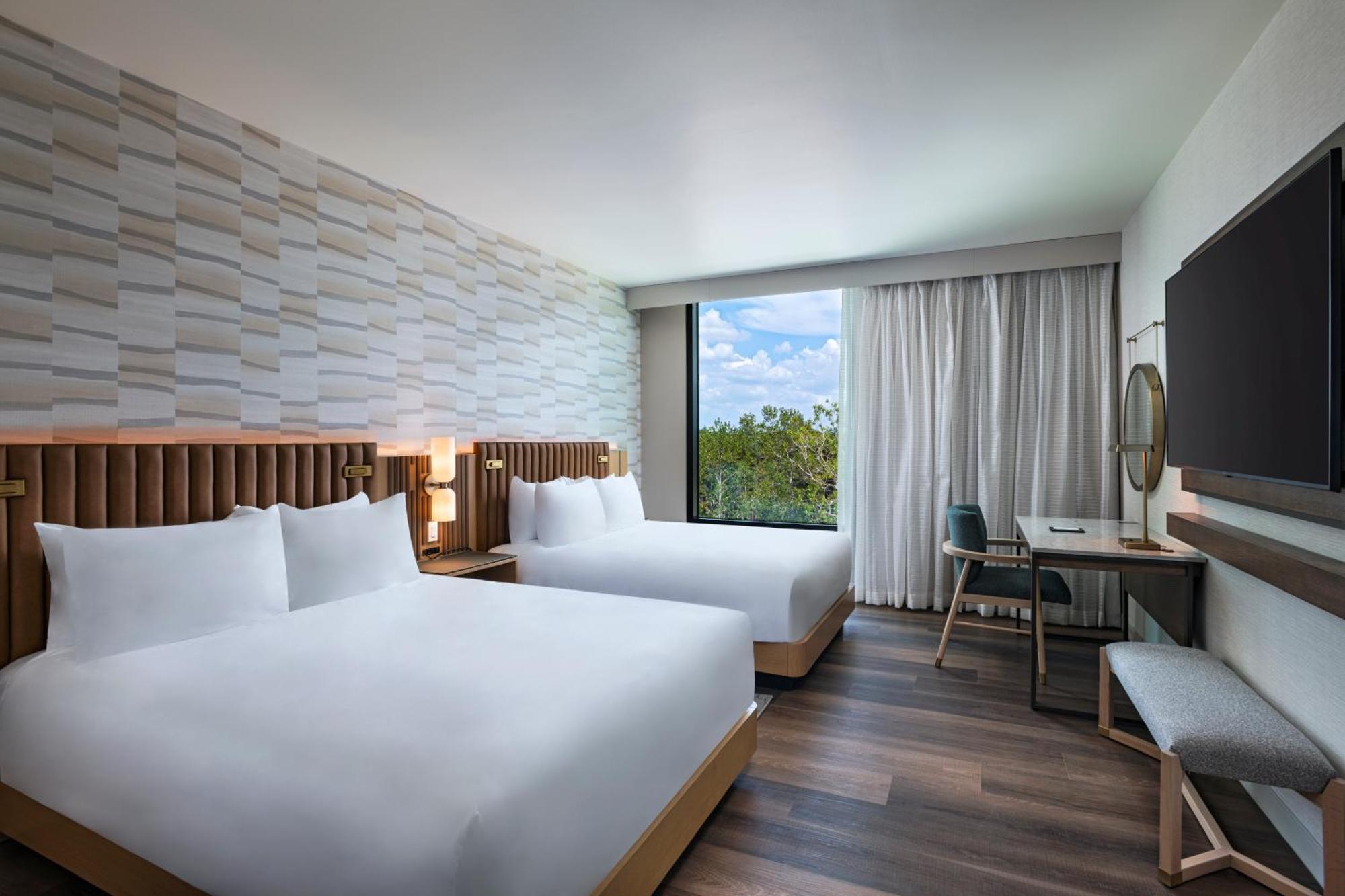 Hyatt Regency *